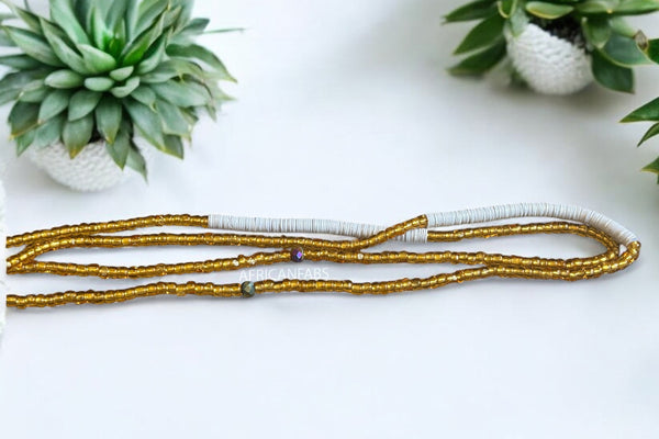Waist Beads / Afrikaanse Heupketting - Osi - Wit / goud (Traditioneel niet-elastisch koord)