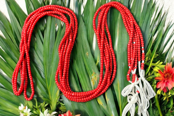 Waist Beads / Afrikaanse Heupketting - Abiémwénse - Rood  (Traditioneel niet-elastisch koord)