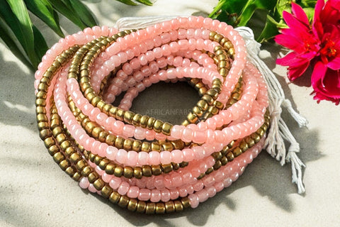 Waist Beads / Afrikaanse Heupketting - Abinéné - Goud / roze (Traditioneel niet-elastisch koord)