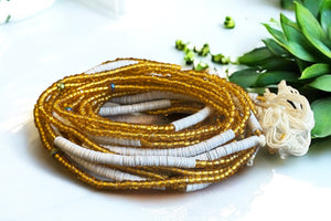 Waist Beads / Afrikaanse Heupketting - Osi - Wit / goud (Traditioneel niet-elastisch koord)