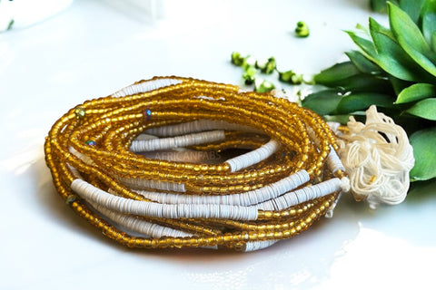Waist Beads / Afrikaanse Heupketting - Osi - Wit / goud (Traditioneel niet-elastisch koord)