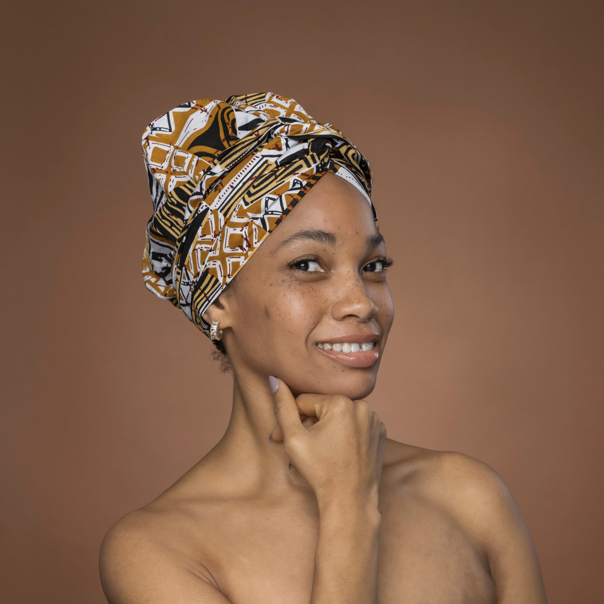 Easy headwrap / hoofddoek - Satijnen binnenkant - Khaki Bogolan Mosaic