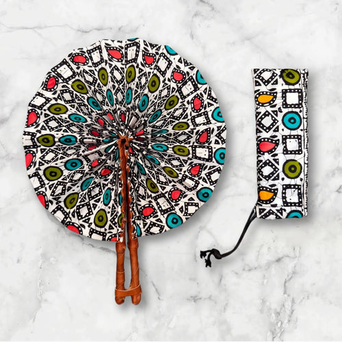 Afrikaanse handwaaier - Ankara print waaier - Wit Zwart Abimbola