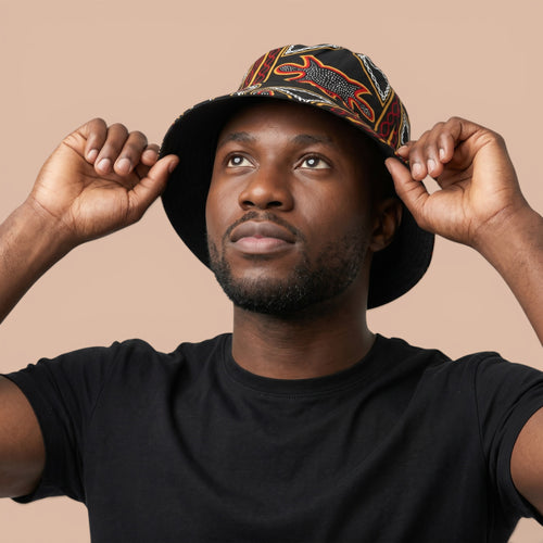 Bucket hat / Vissershoedje met Afrikaanse print - Zwart Rood Toghu Bamenda Cameroon - Kinderen & Volwassenen (Unisex)