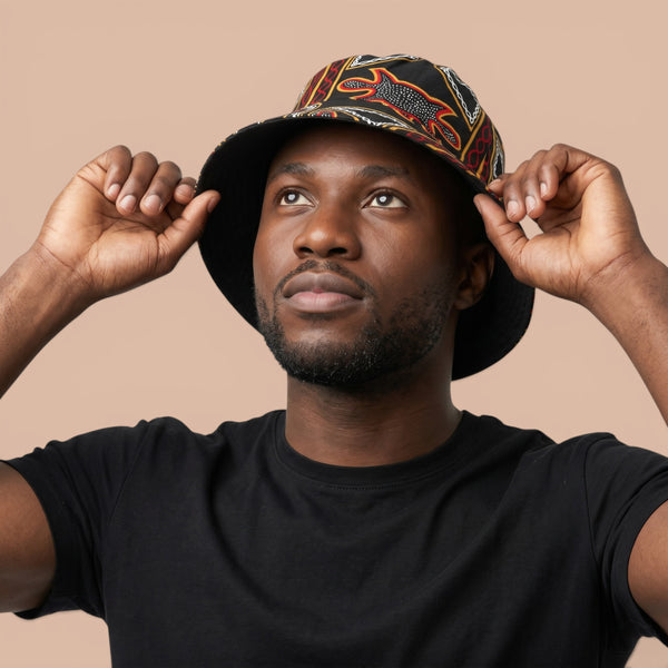 Bucket hat / Vissershoedje met Afrikaanse print - Zwart Rood Toghu Bamenda Cameroon - Kinderen & Volwassenen (Unisex)