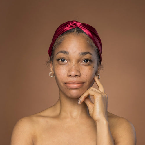 Rood Satijnen Haarband met Twist - Hoofdband voor Volwassenen