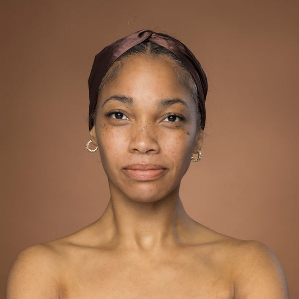 Bruin Satijnen Haarband met Twist - Hoofdband voor Volwassenen