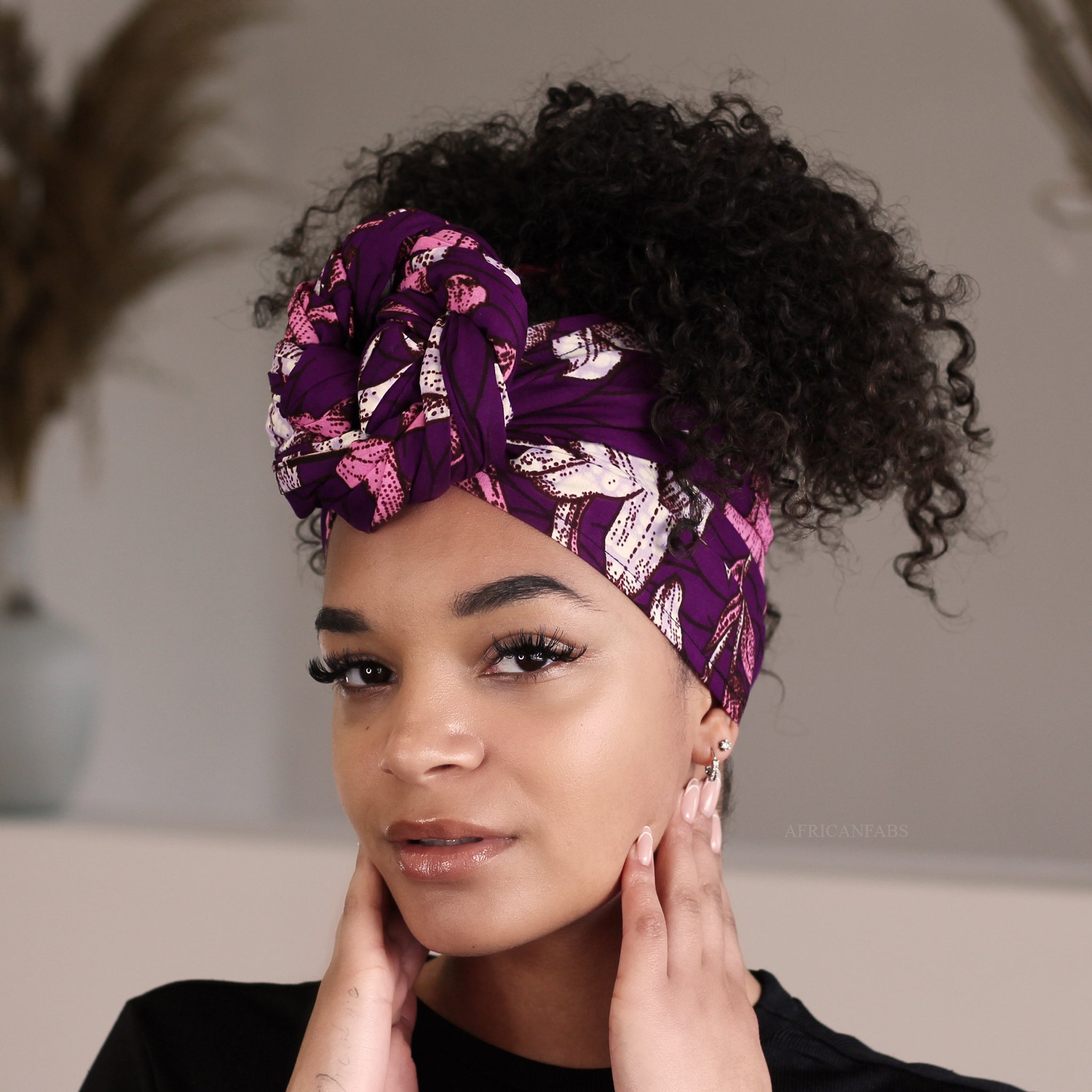 Afrikaanse  Paars / witte Flower hoofddoek - headwrap