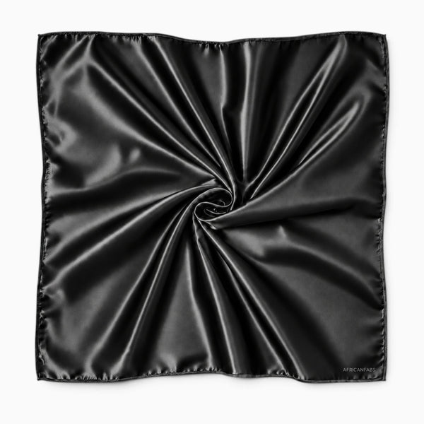 Zwarte Satijnen Vierkante Sjaal / Bandana / Hoofddoek 90 x 90 cm