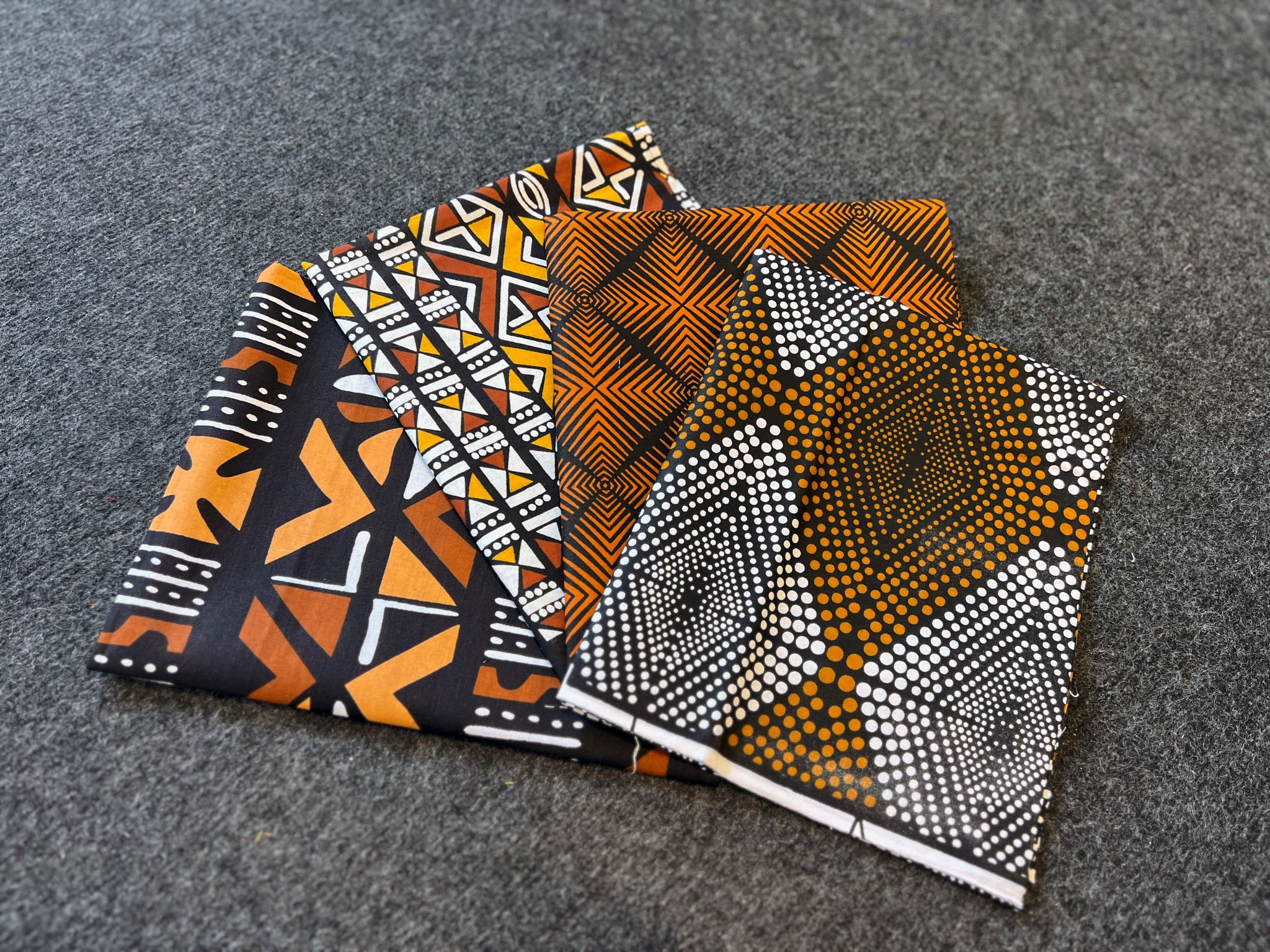 4 Fat quarters - Bruin Mix Quiltstoffen / Patchwork stoffen - Afrikaanse print stof