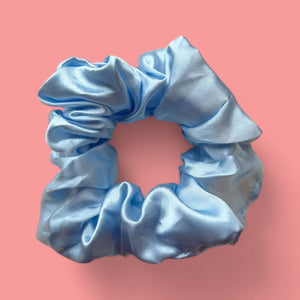 Deluxe Scrunchie Satijn- Volwassenen Haaraccessoire - Lichtblauw