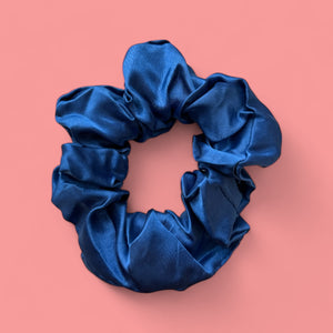 Deluxe Scrunchie Satijn- Volwassenen Haaraccessoire - Blauw