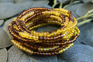 Waist Beads / Afrikaanse Heupketting - EKOSA- Geel / bruin (elastisch)