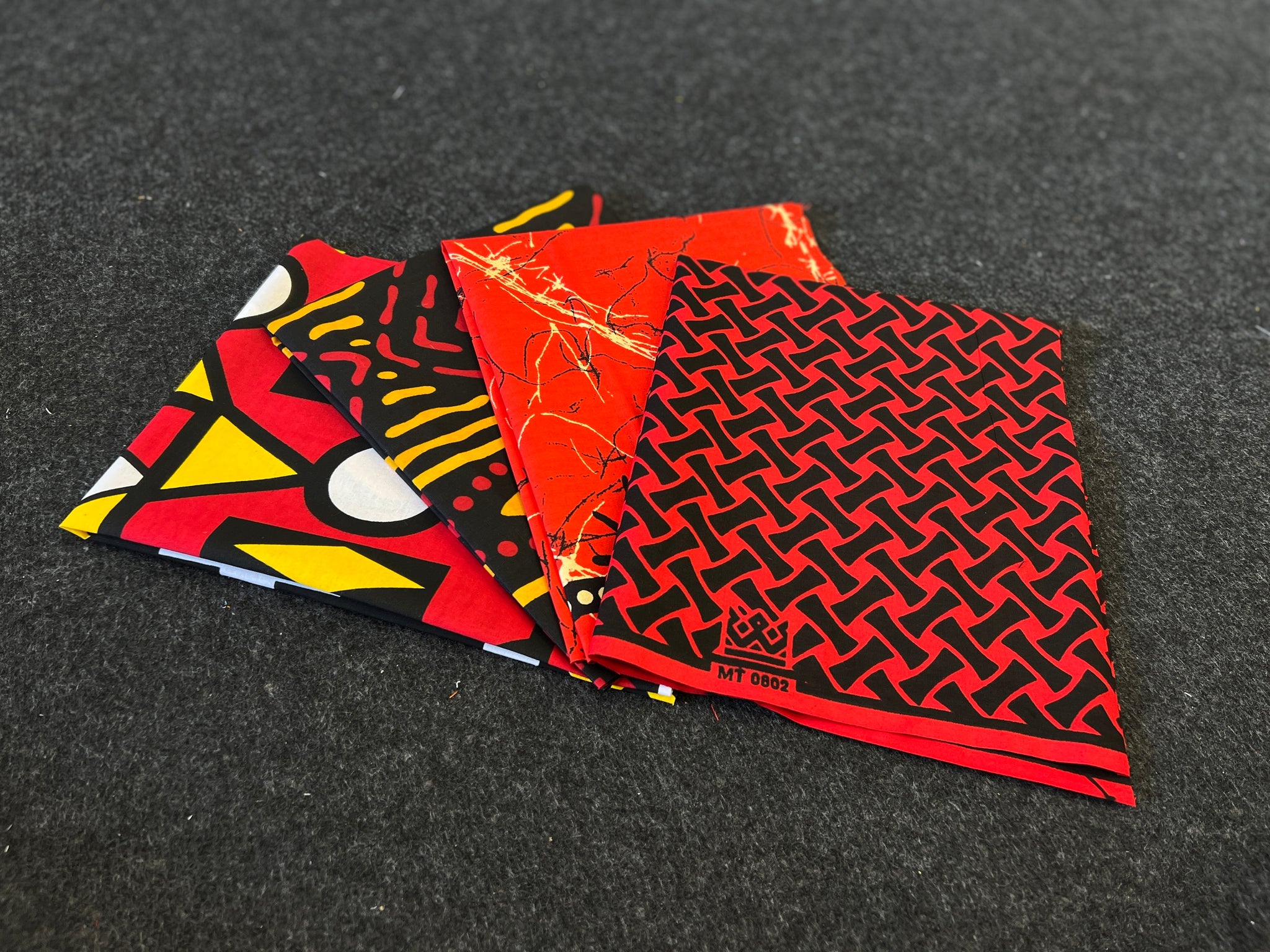 4 Fat quarters - Rode Quiltstoffen / Patchwork stoffen - Afrikaanse print stof